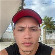 Soy estudiante universitario con conocimientos en materias de nivel académico, bachillerato y primeria